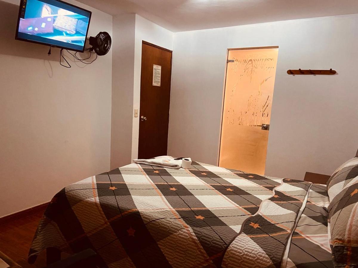 Puerto Bayovar Hotell Mala Exteriör bild