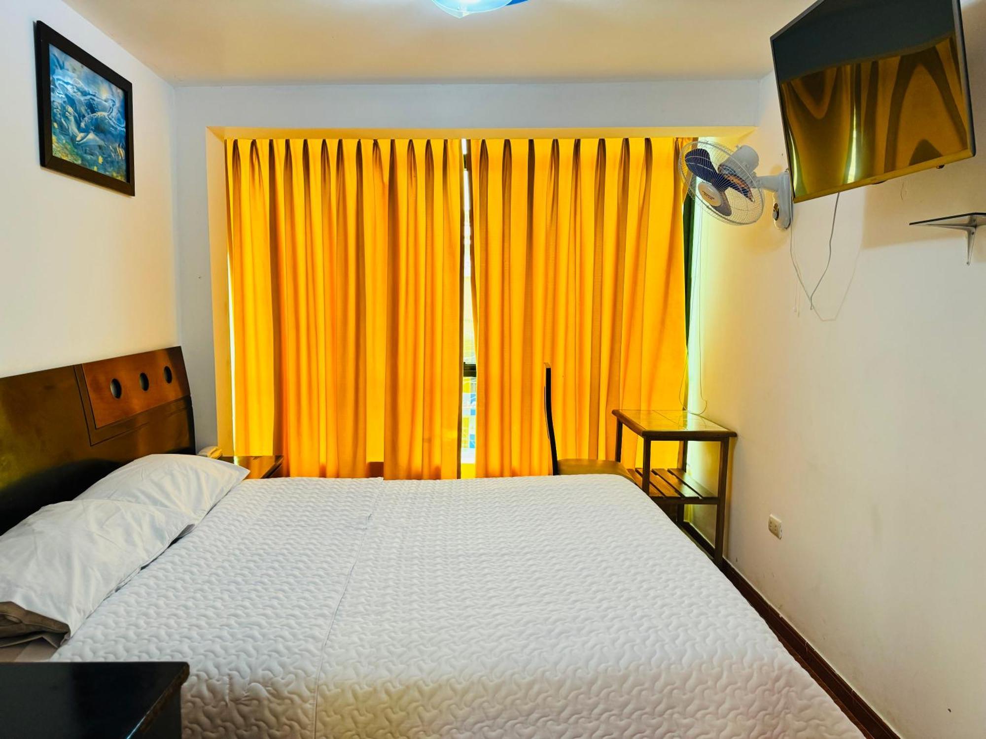 Puerto Bayovar Hotell Mala Exteriör bild
