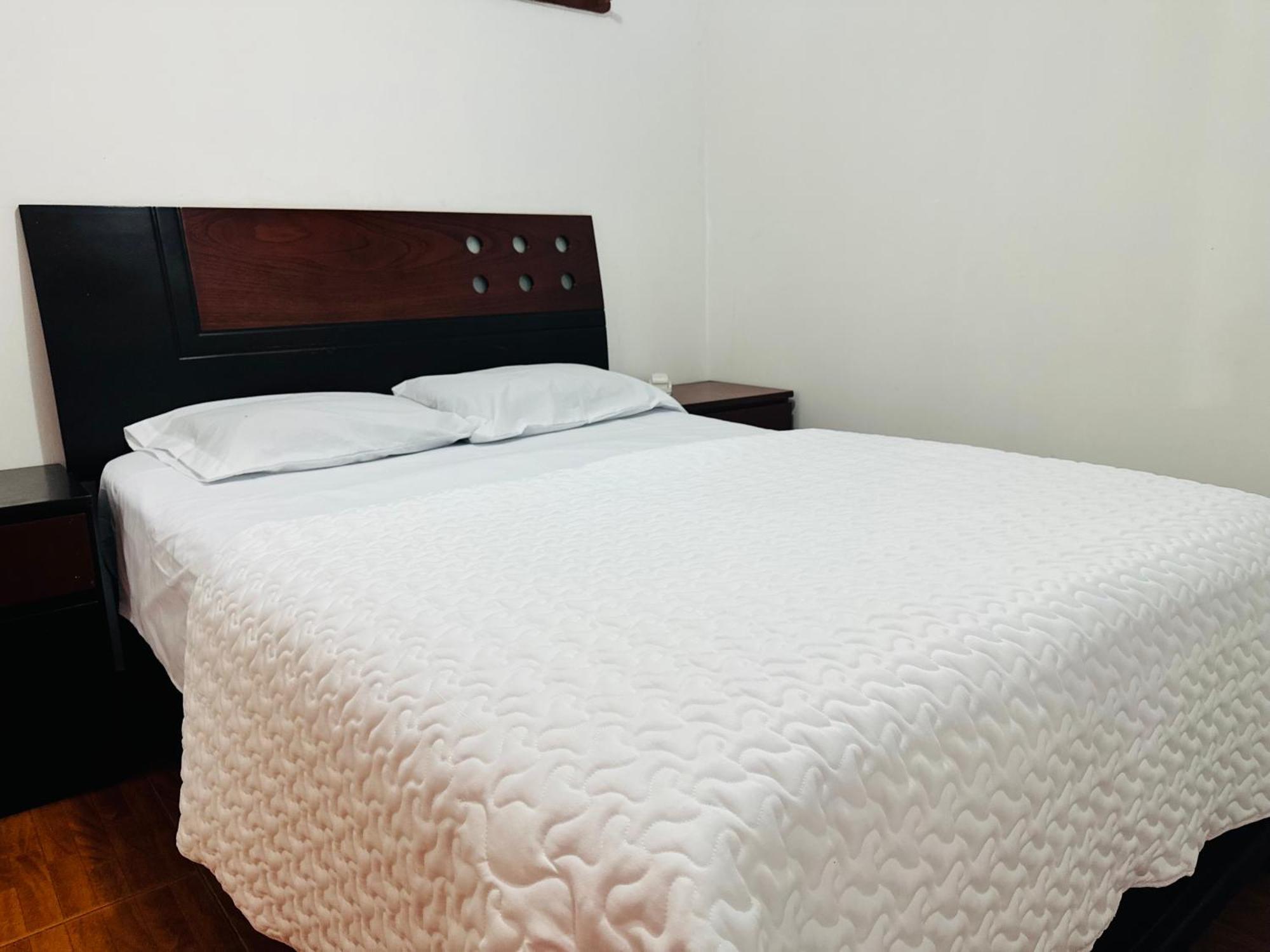 Puerto Bayovar Hotell Mala Exteriör bild